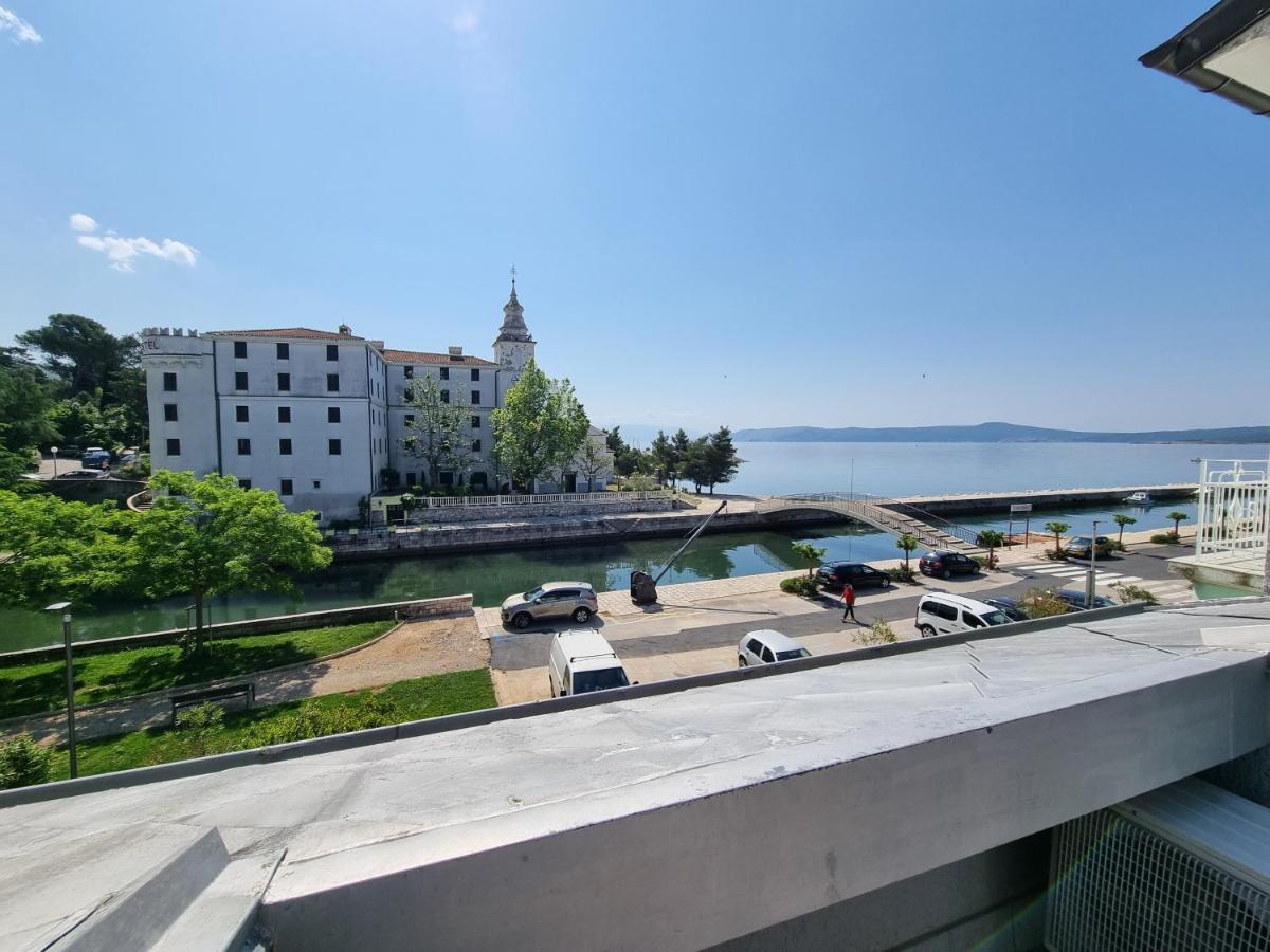 Apartamento Biro App 4+1 Pax Crikvenica Exterior foto
