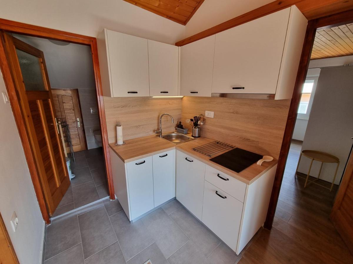 Apartamento Biro App 4+1 Pax Crikvenica Exterior foto